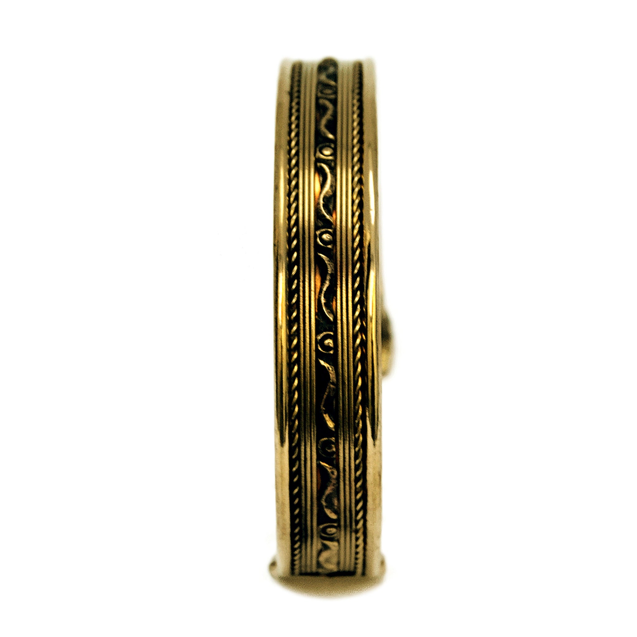 Gypsy indian cuff bracelet in gold color