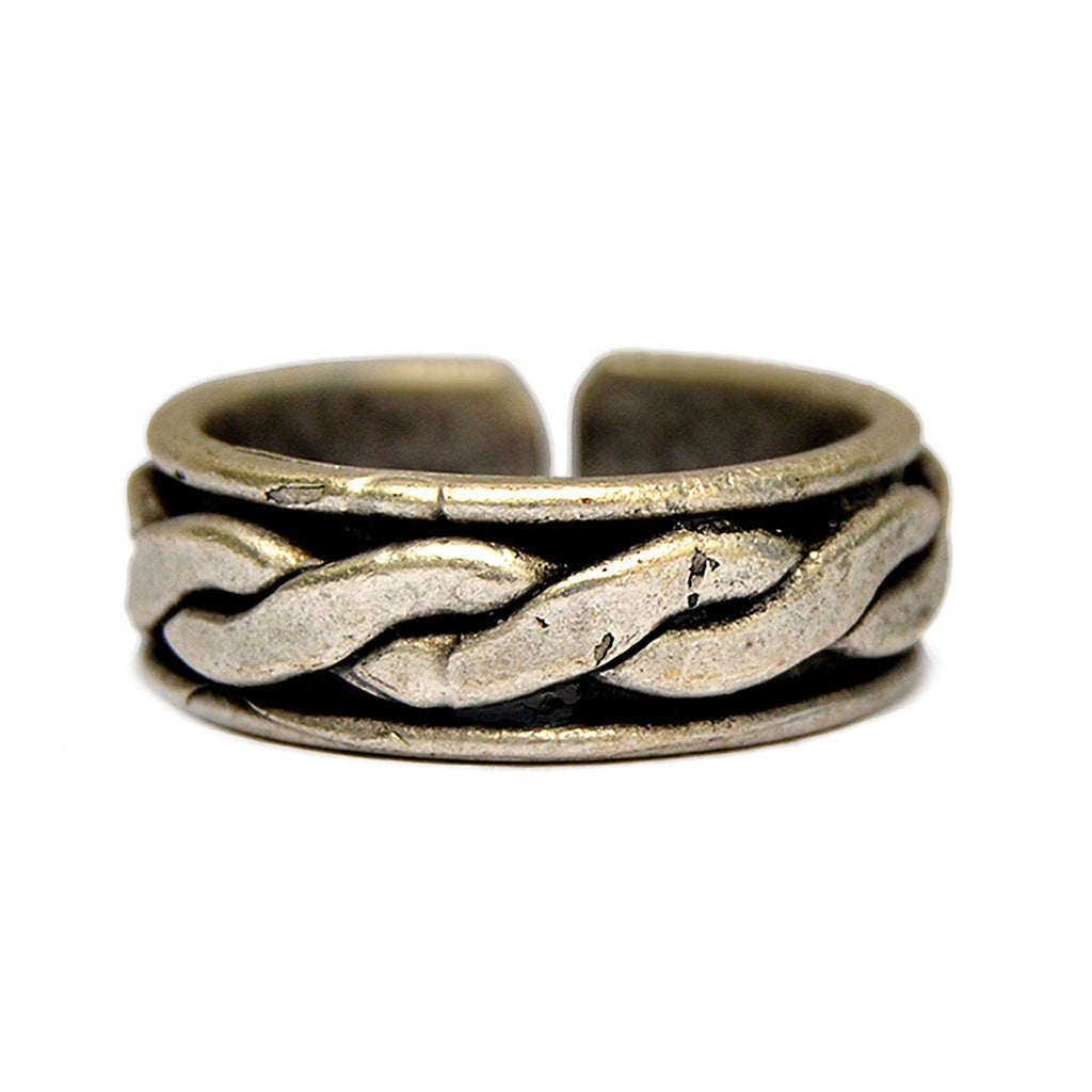 Gothic braided ring