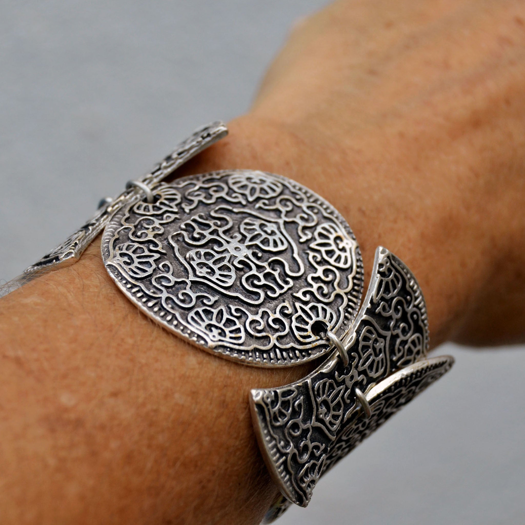Large turkish bracelet