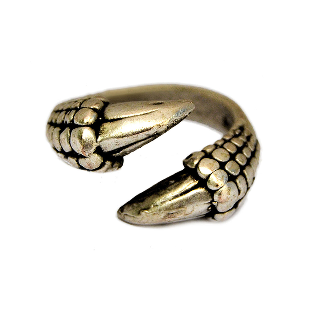 Tribal claw ring