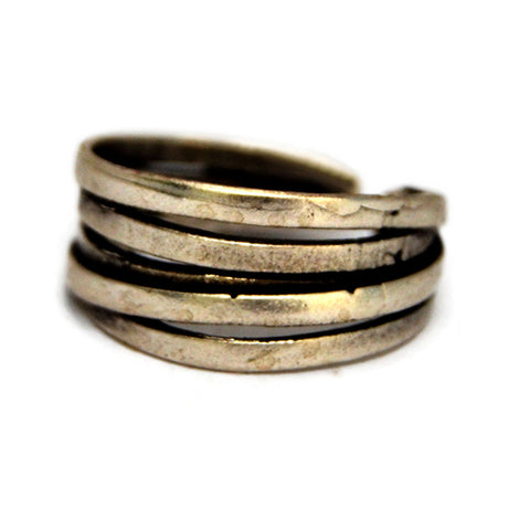 Interlaced Ring