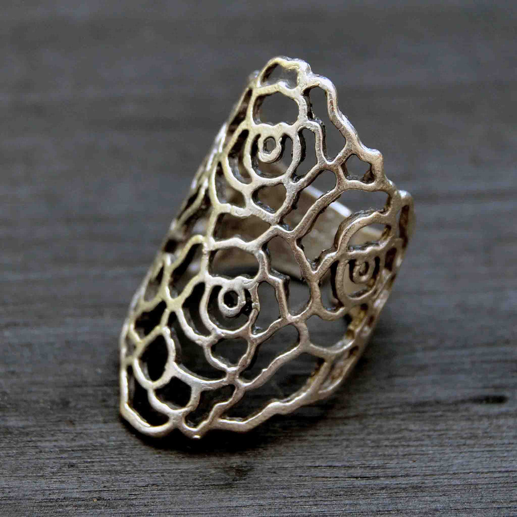 Vintage style ring