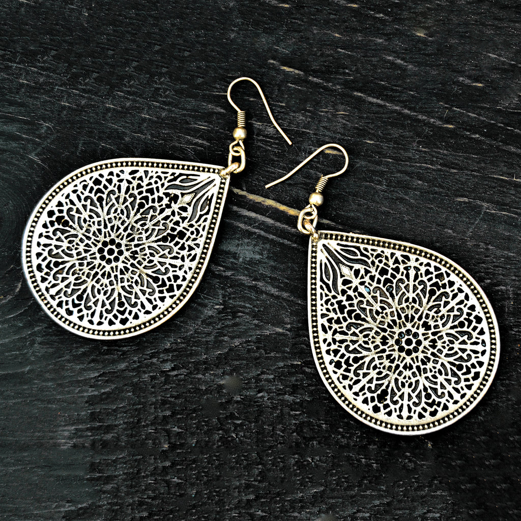 Drop ottoman earrings