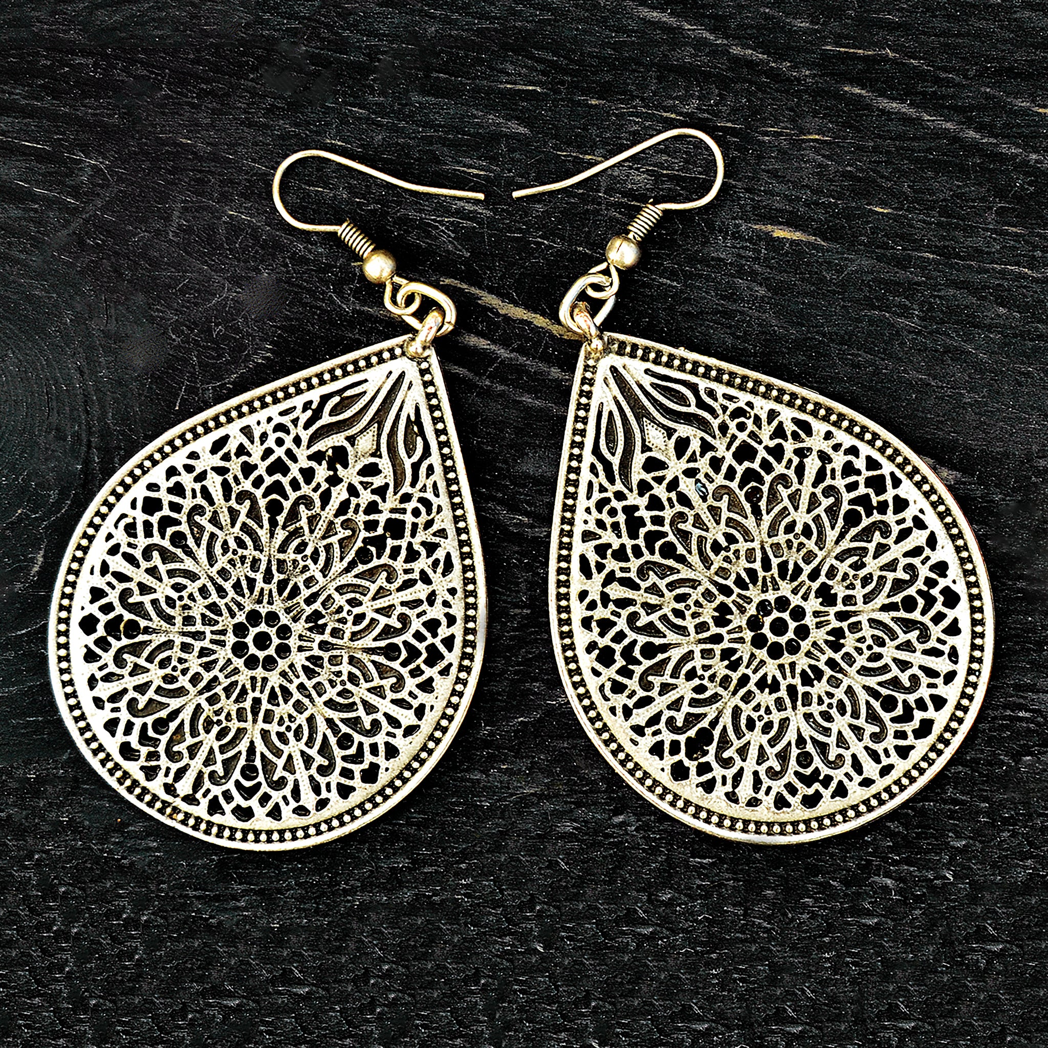 Ethnic filigree earrings