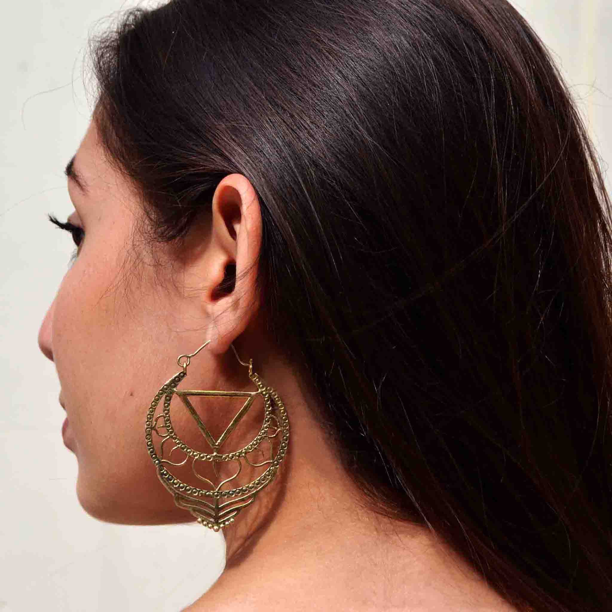Traditional gold bali earrings