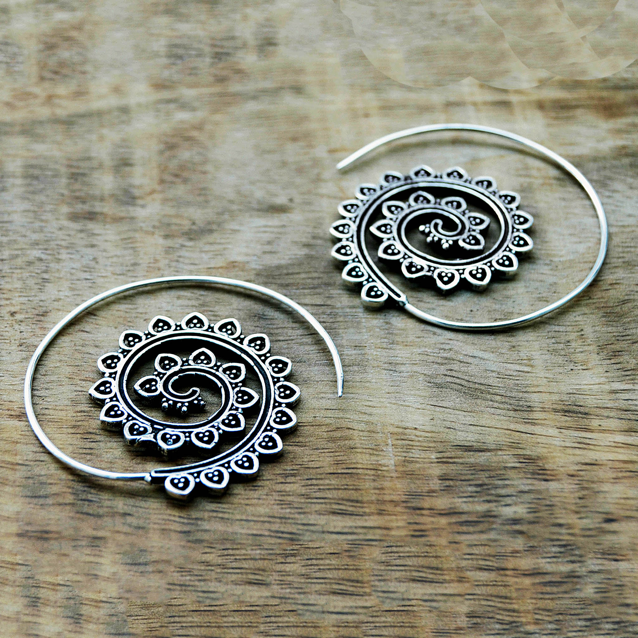 Indian swirl earrings