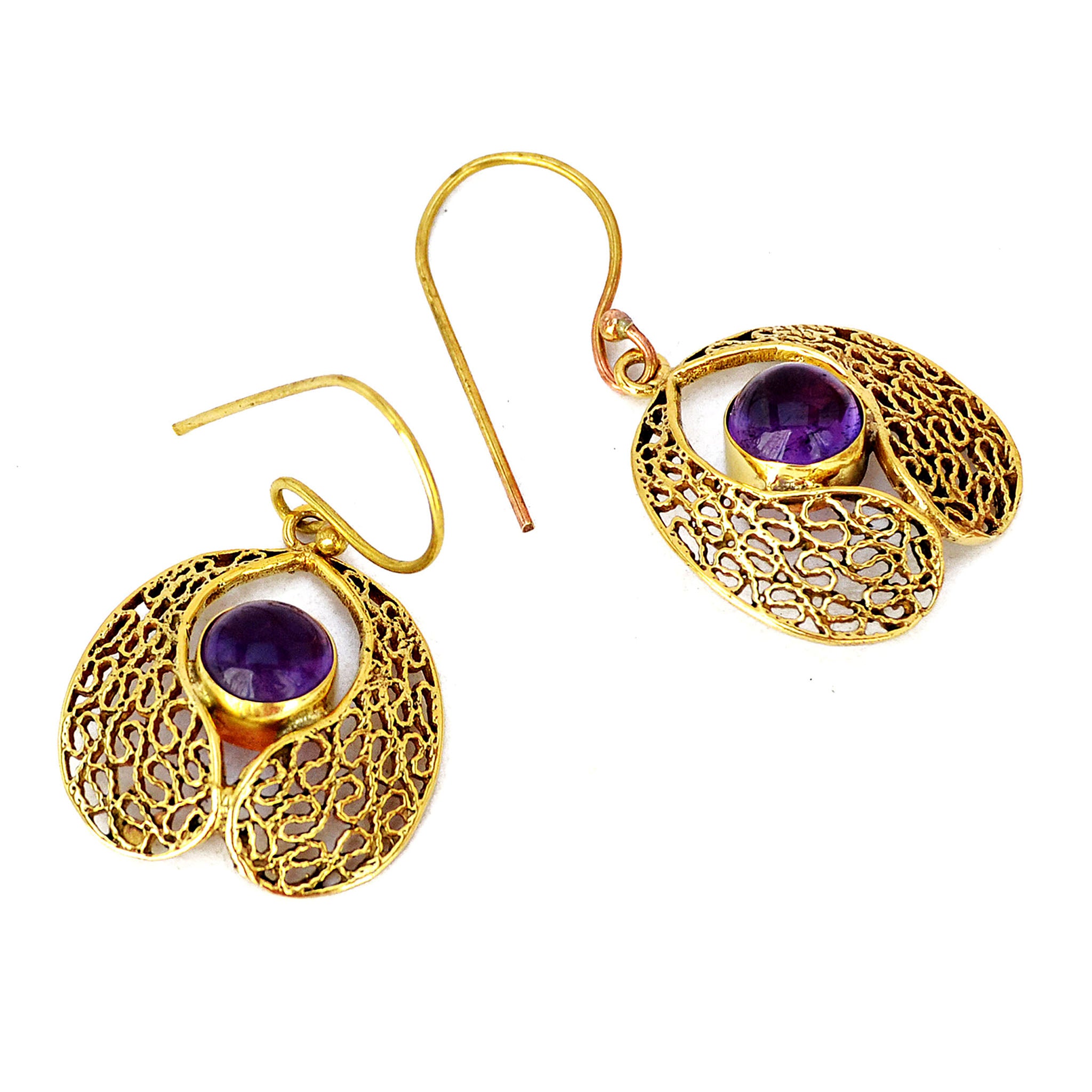 Gold filigree earrings with amethyst