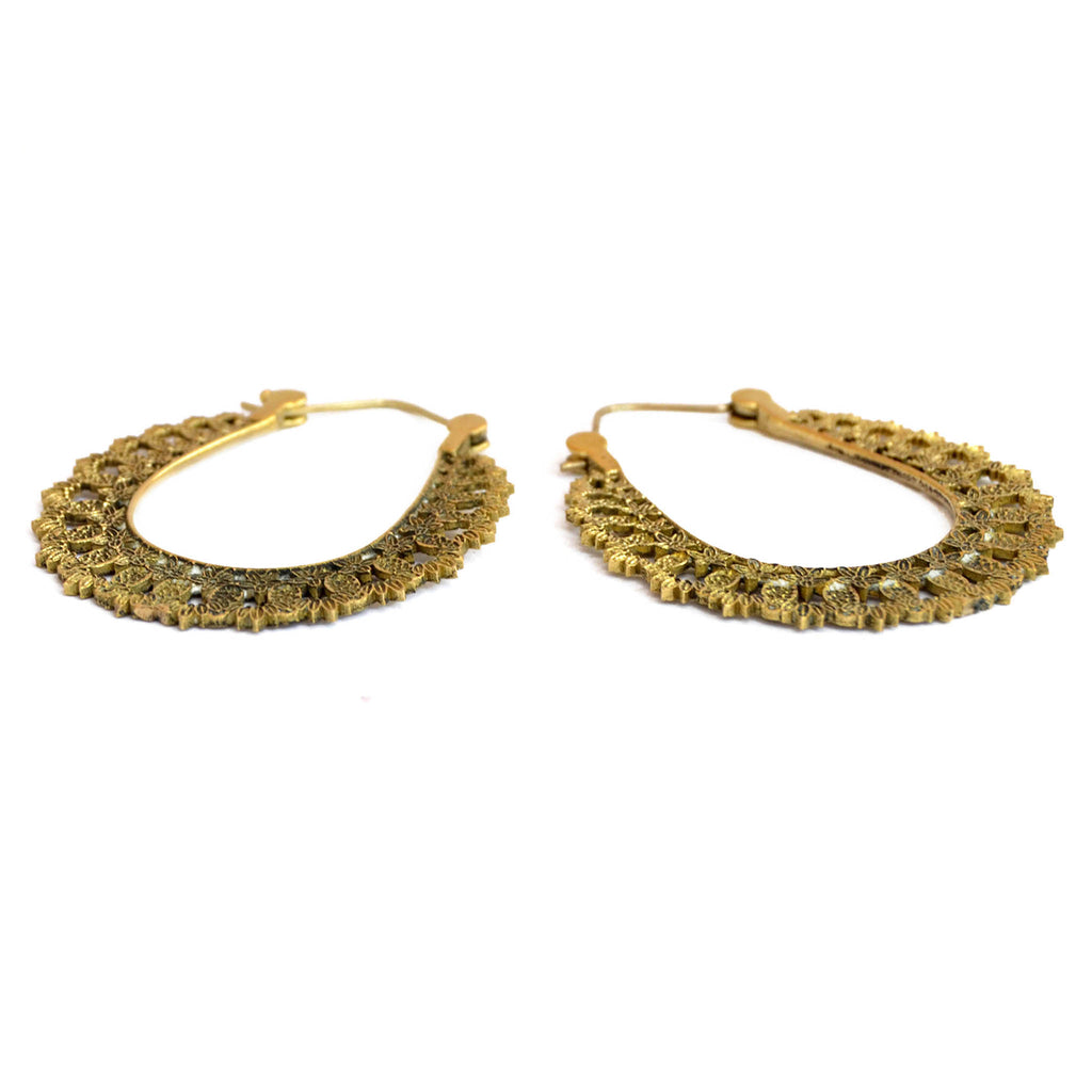 Hoop earrings gold