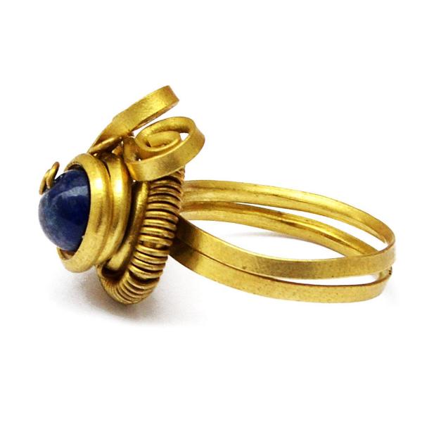 Bohemian toe ring with lapis lazuli