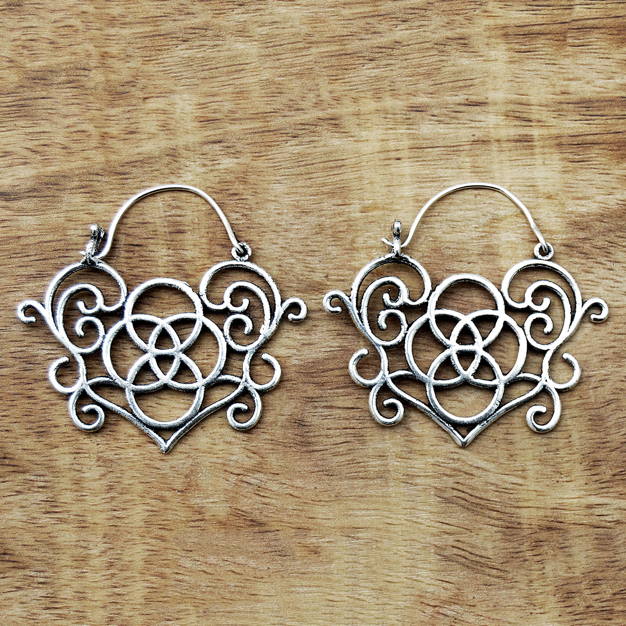 Silver celtic dangle earrings